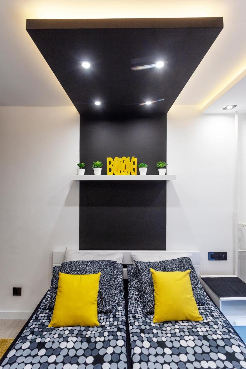 Park Apartment ノヴィ・サド エクステリア 写真